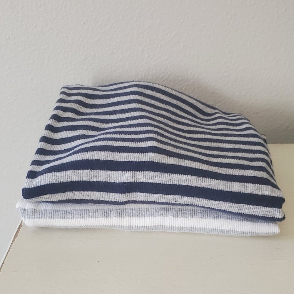 Bundle of 2 Gap Brand Striped Women's Tank Tops